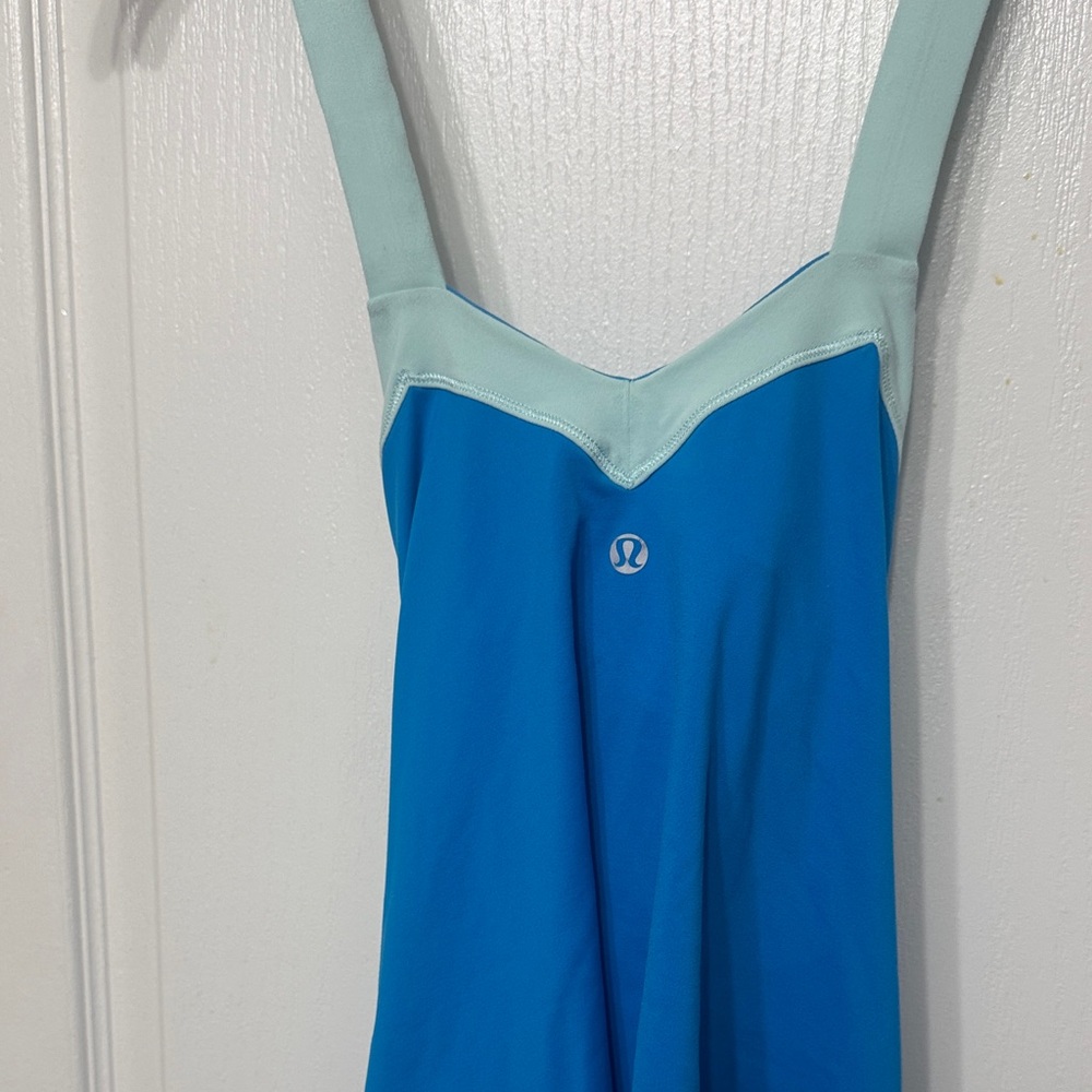 Lululemon Athletica Two-Tone Blue Tank Top